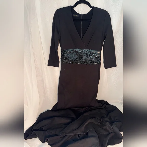 green emerald velvet dress Ginna Gown main image 0